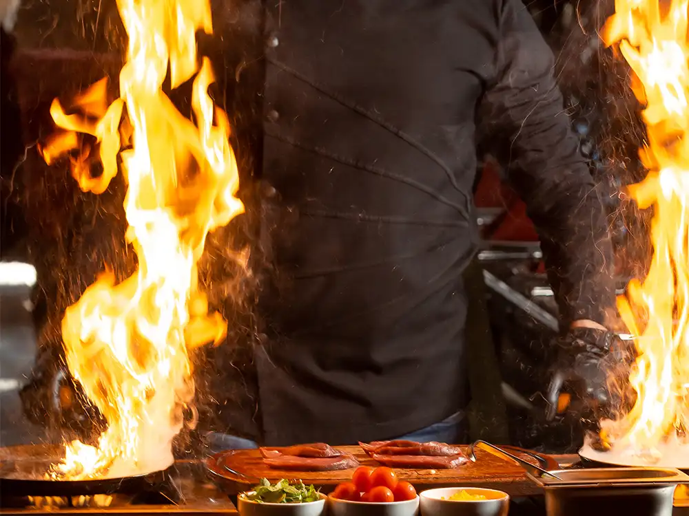 Restoranlarda yaz aylarında iş sağlığı ve güvenliği 